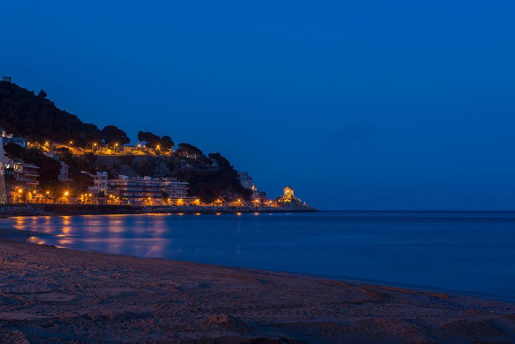 Hotel Regina Alassio Exterior photo